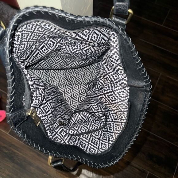 ANTIK KRAFT
CAROLINE TOTE - Picture 10 of 10